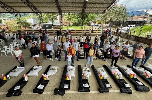 Huertas orgánicas impulsan autonomía rural en el Meta