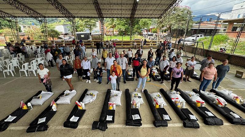 Huertas orgánicas impulsan autonomía rural en el Meta