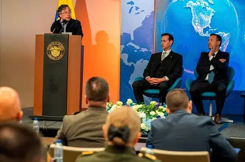 Petro impulsa agenda renovada de seguridad en América