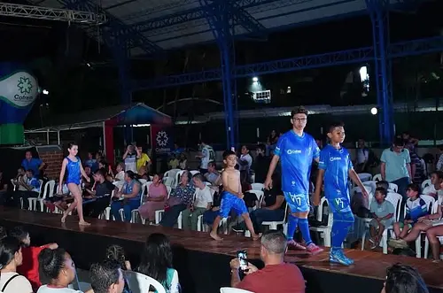 Cofrem lanza uniformes 2026 para sus programas deportivos y sociales