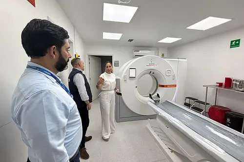 Famisanar amplía atención integral en el Hospital de Granada