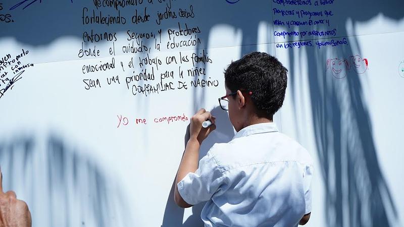 Cofrem llevó su proyecto educativo a Cumbre de la Niñez