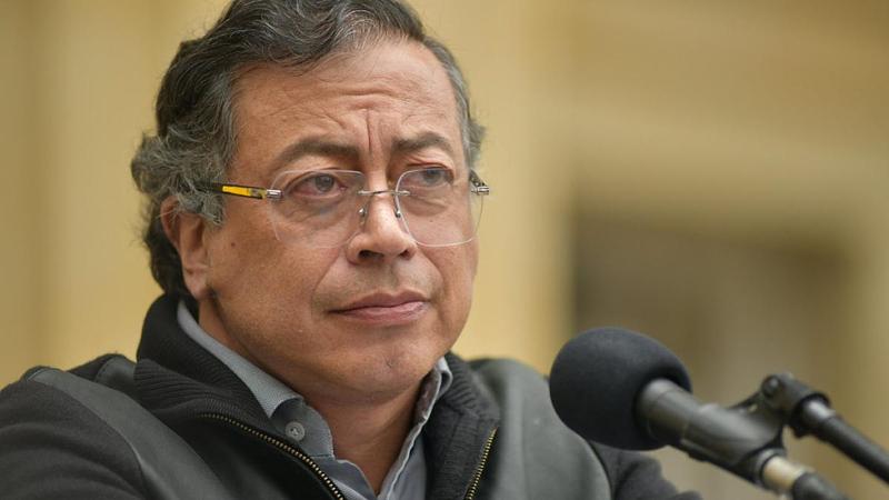 Petro anticipa el posible salario mínimo de 2026