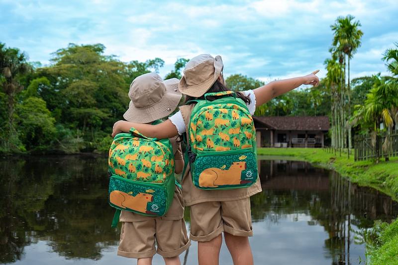 Cofrem inicia entrega del paquete escolar 2026