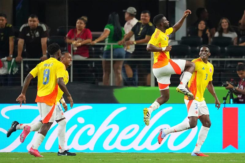 Colombia superó con solidez a México en amistoso FIFA