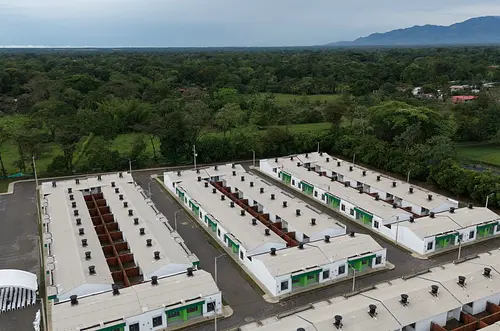 Un nuevo hogar para 130 familias en Castilla La Nueva
