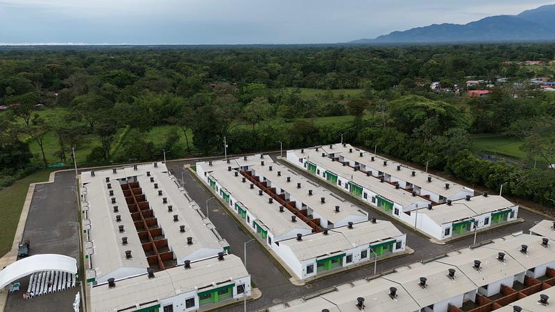 Un nuevo hogar para 130 familias en Castilla La Nueva