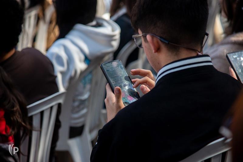 El derecho ante el desafío de los amores digitales