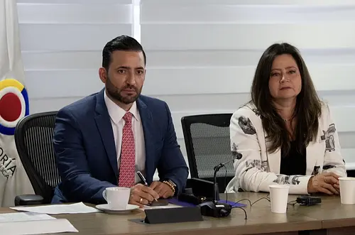 Contraloría revisa avances en intervención de la vía al Llano