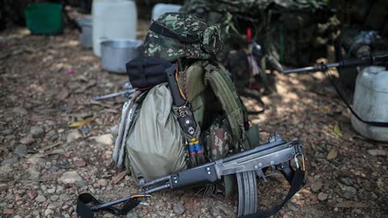 Ejército denuncia secuestro de dos soldados en La Macarena