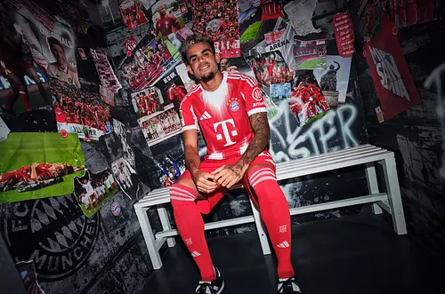 Luis Díaz ahora es el máximo goleador colombiano en UCL