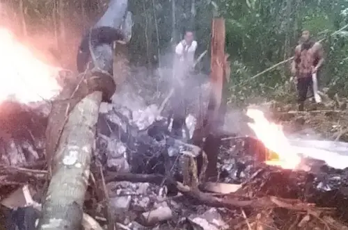 Tres funcionarios mueren en accidente aéreo en Mitú