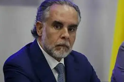 Procuraduría indaga a Benedetti por insultos a Lombana