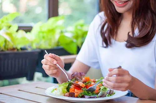 Cómo las celebraciones pueden impactar en la nutrición