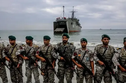 Irán cierra el vital estrecho de Ormuz