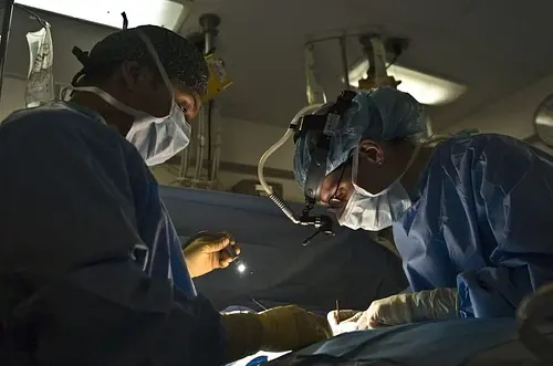 Gobierno garantiza continuidad de tratamientos en Colombia