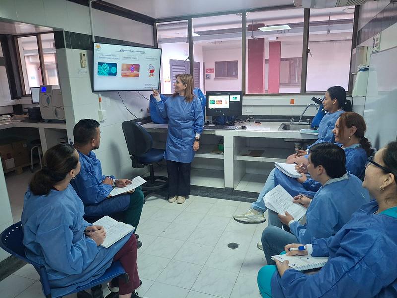 Meta fortalece diagnóstico de cáncer de cuello uterino