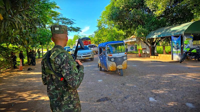 Ejército acompaña a los viajeros para fin de semana seguro