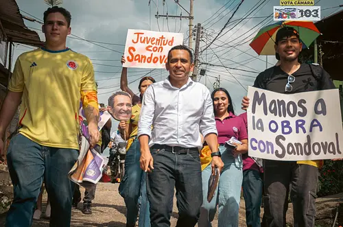 Sandoval avanza en su agenda de campaña en el Meta