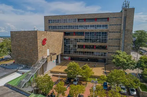 Cámara de Comercio reafirma su neutralidad política