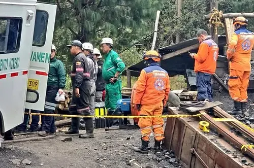 Recuperan cuerpos de mineros sepultados en mina de Guachetá