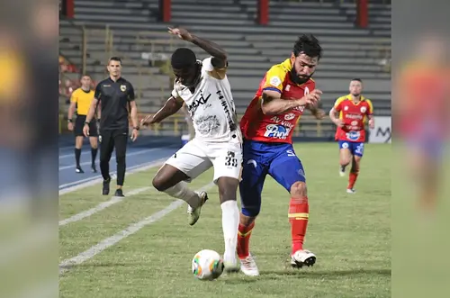 Llaneros cayó en casa y perdió el invicto