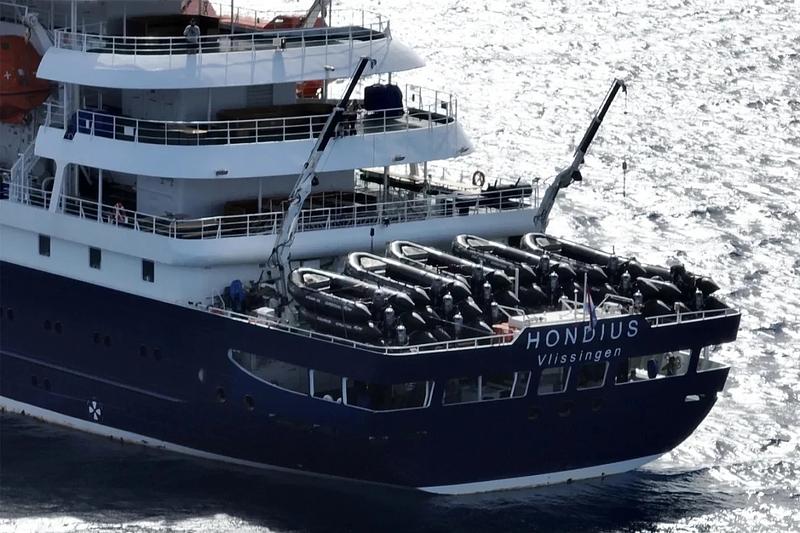 Crece disputa sobre el destino de embarcación con hantavirus