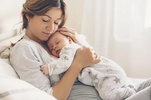 Madres solteras y cabeza de hogar podrán recibir subsidio