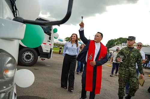 Meta fortalece al Ejército Nacional con vehículos y dotación