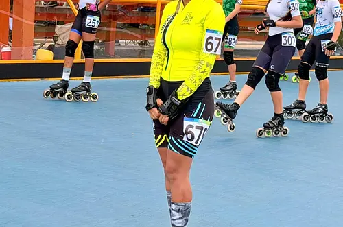 Más de 1.100 patinadores dieron apertura la nueva pista