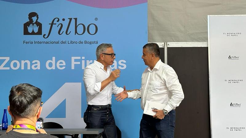 “El mensajero de Papel”, biografía única de Norman Chaparro