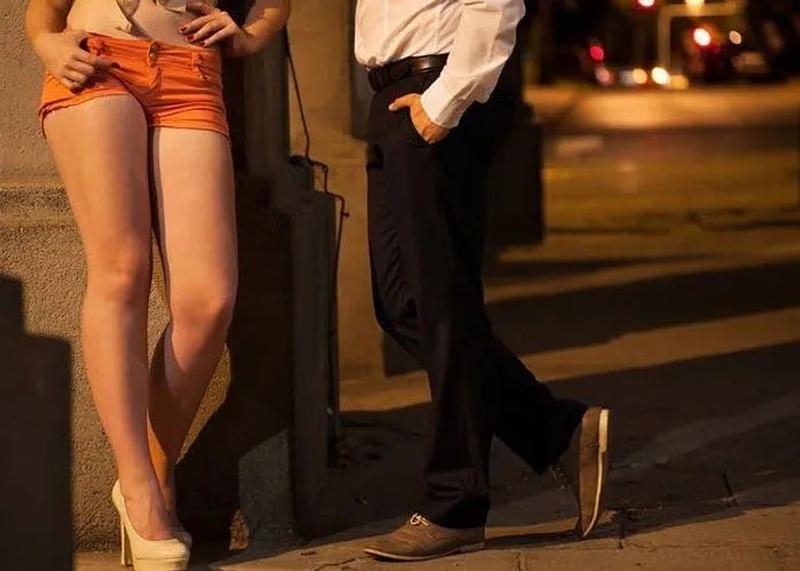 Corte Suprema define que la prostitución no es trabajo