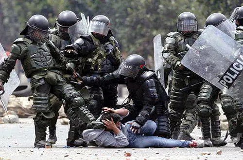 Justicia tardía, condena por violencia policial en protestas