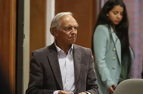 Exministro Bonilla queda libre por vencimiento de términos