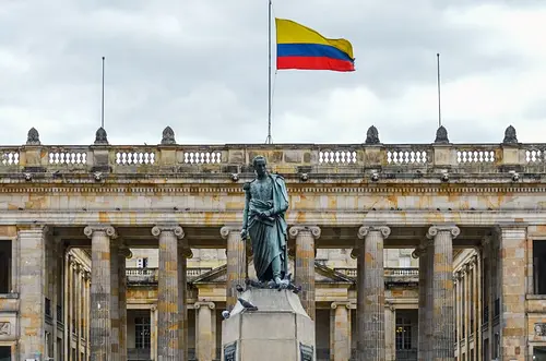 El país lleva dos décadas rezagado en calidad institucional