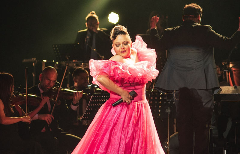 Homenaje sinfónico con éxitos de Rocio Durcal y Ana Gabriel