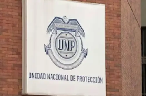 Deuda de la UNP amenaza seguridad y vehículos blindados