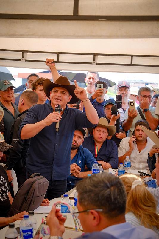 Gobernador media protestas por catastro multipropósito Yopal