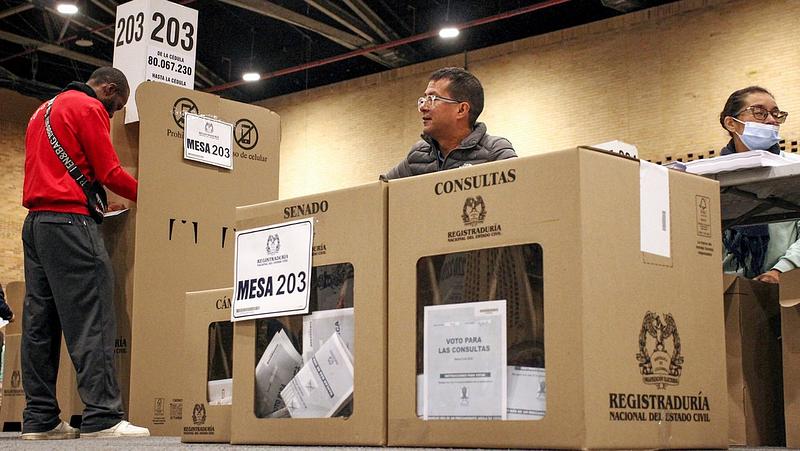 Policía custodia material electoral en Meta