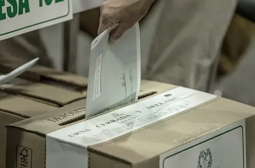 Meta avanza al 48,25 % en escrutinio presidencial