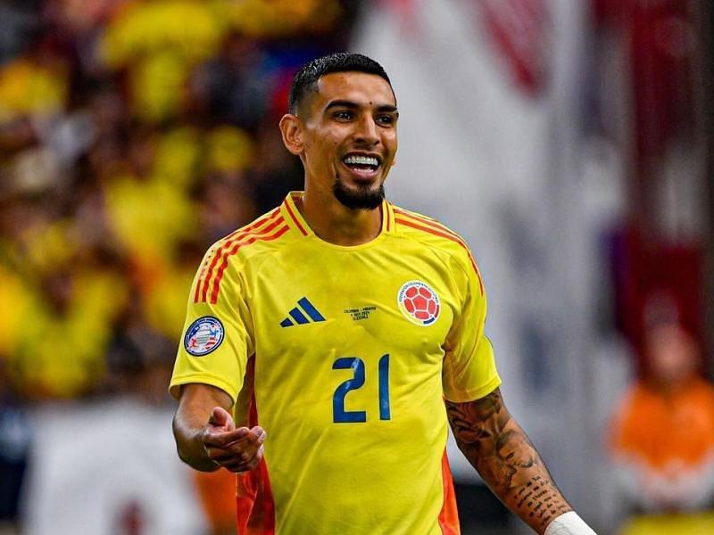 Colombia clasificó a dieciseisavos con gol de Muñoz