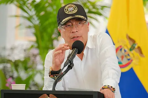 Petro acepta empalme, pero cuestiona elecciones