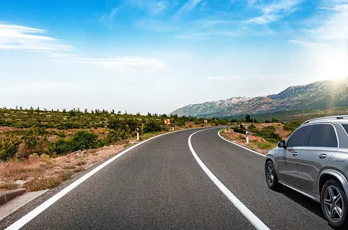 Claves para viajar seguro en carretera