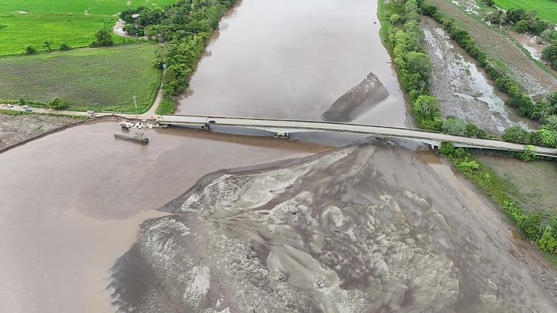 Reabren paso entre Puerto López y Cabuyaro