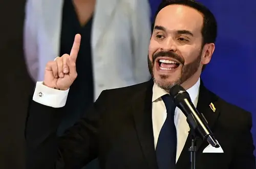 Abelardo De La Espriella ordena suspender proceso de empalme