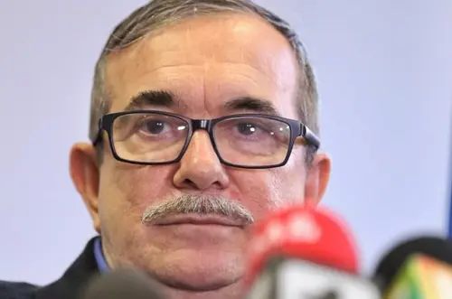 De la Espriella arremete contra Timochenko