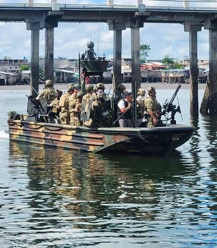 Comando Sur y Ecuador evalúan frontera con Colombia
