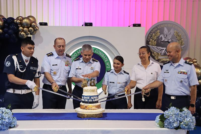 La “Base Aérea orgullo de los llaneros” conmemoró 78 años