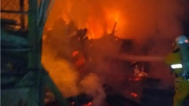 Incendio en un internado de Kenia deja 16 jóvenes muertas