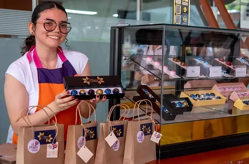 Meta impulsará 150 emprendimientos de mujeres y LGBTI